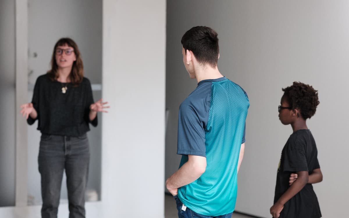 作品与材质:探索贝亚特丽斯·博尼诺《In the main in the more》展览